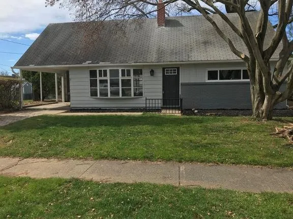 Slide of Maverick Roofing