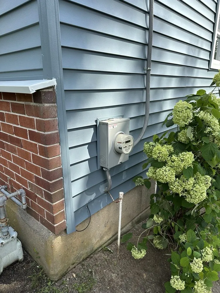 Slide of Max Pro Roofing