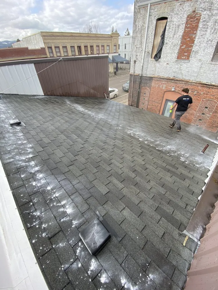 Slide of Max Pro Wash