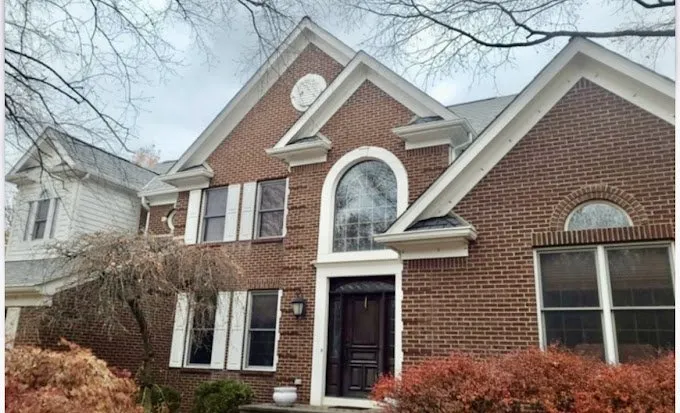 Slide of Maxforce Roofing and Siding