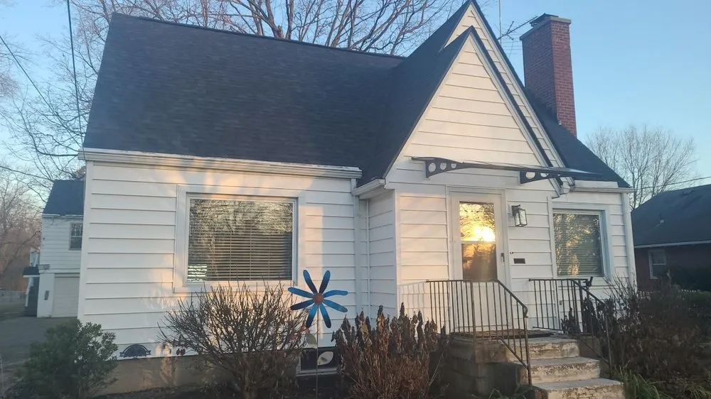 Slide of Maxforce Roofing and Siding