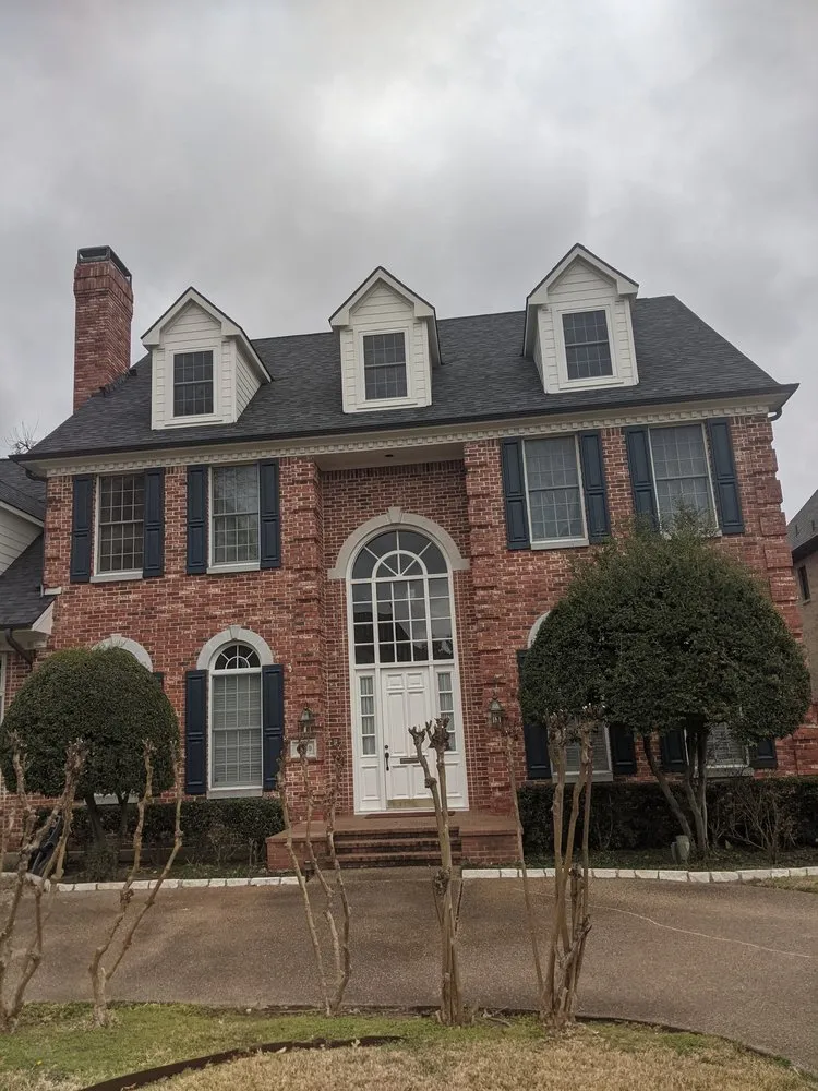 Slide of Maxim Construction Group