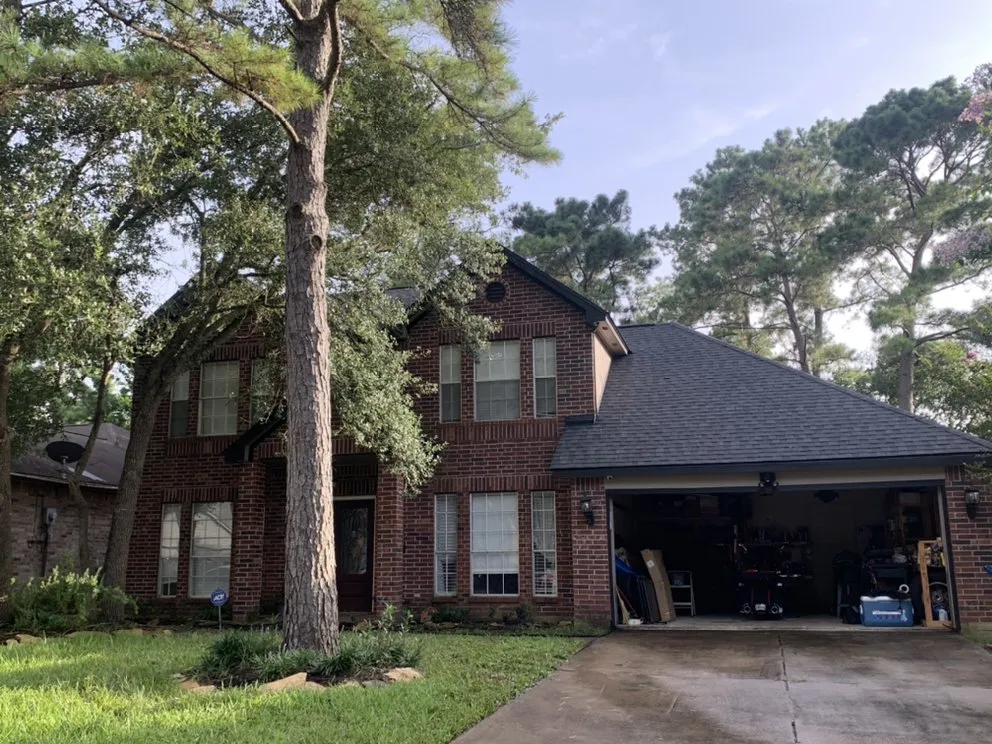 Slide of Maxim Roofing & Restoration