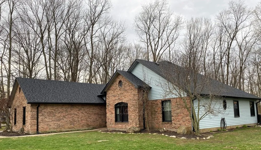 Slide of Maxim Roofing Co