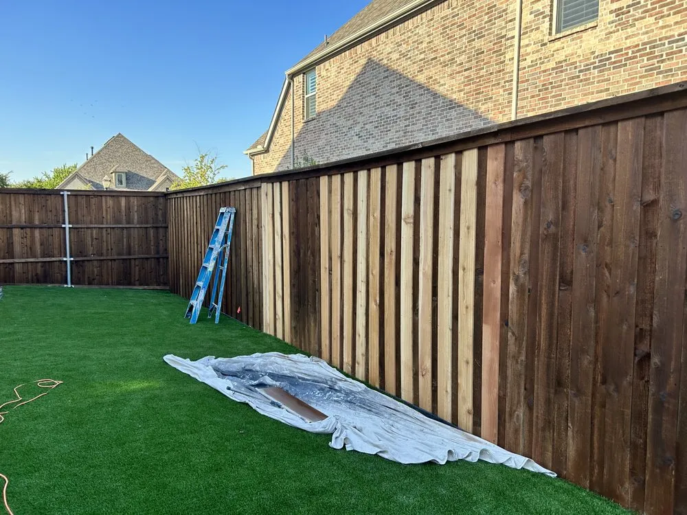 Slide of Maximo Roofing