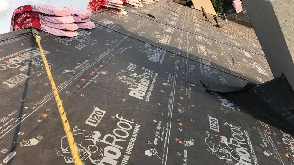 Emergency shingle roofing service in Clayton, IN - Maximond Company