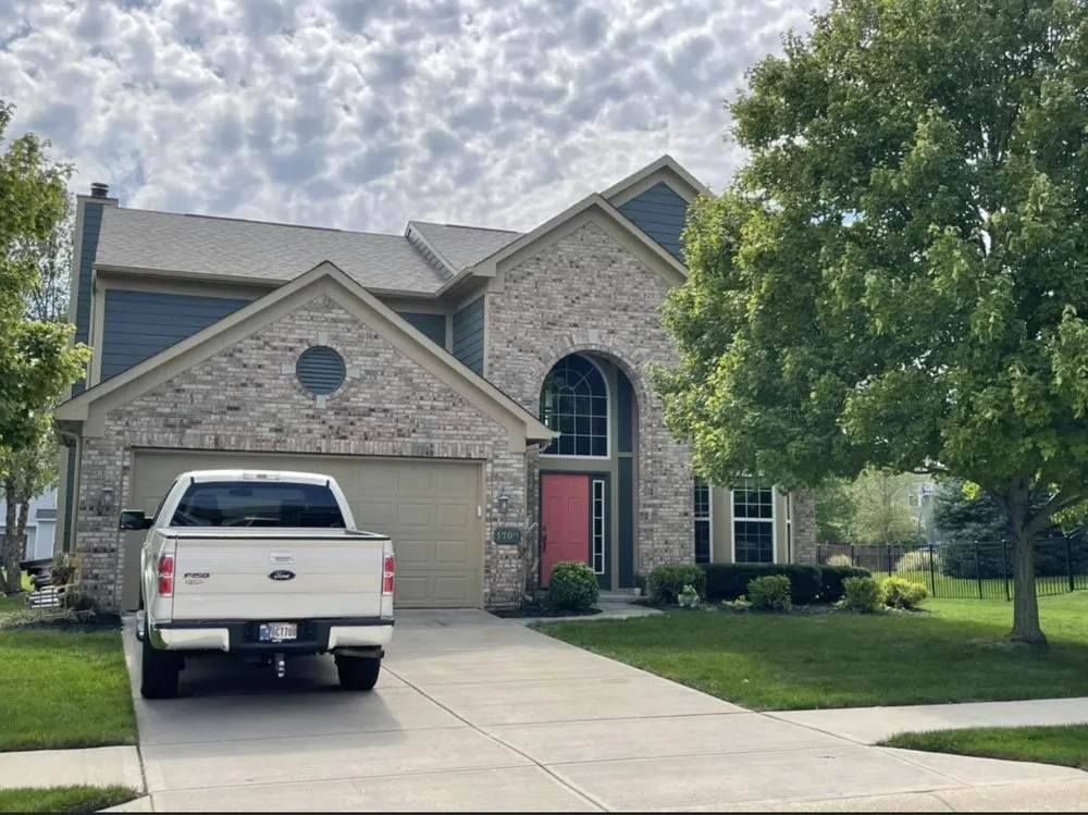 Slide of Maximond Roofing Company