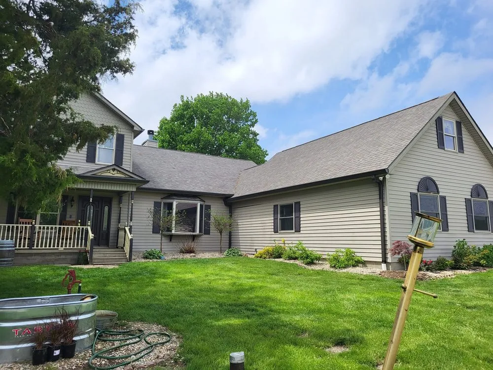 Top-rated roof repair experts serving Amo, IN - Maximum Effort Roofing
