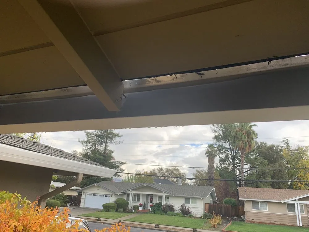 Slide of Maximum Roofing