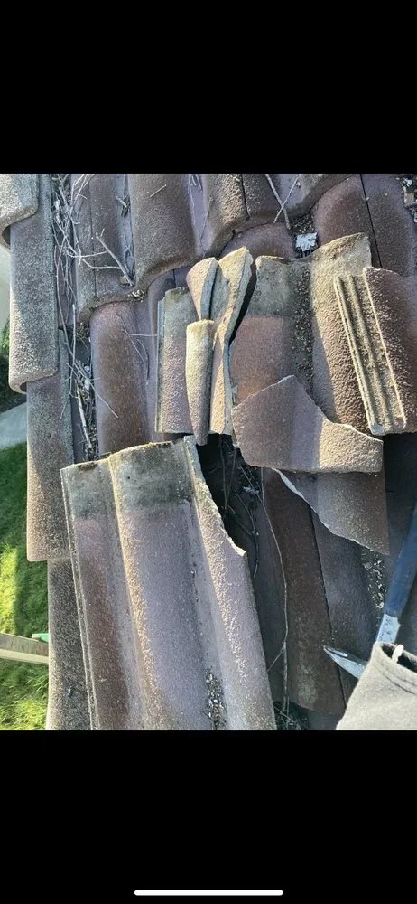 Slide of Maximum Roofing