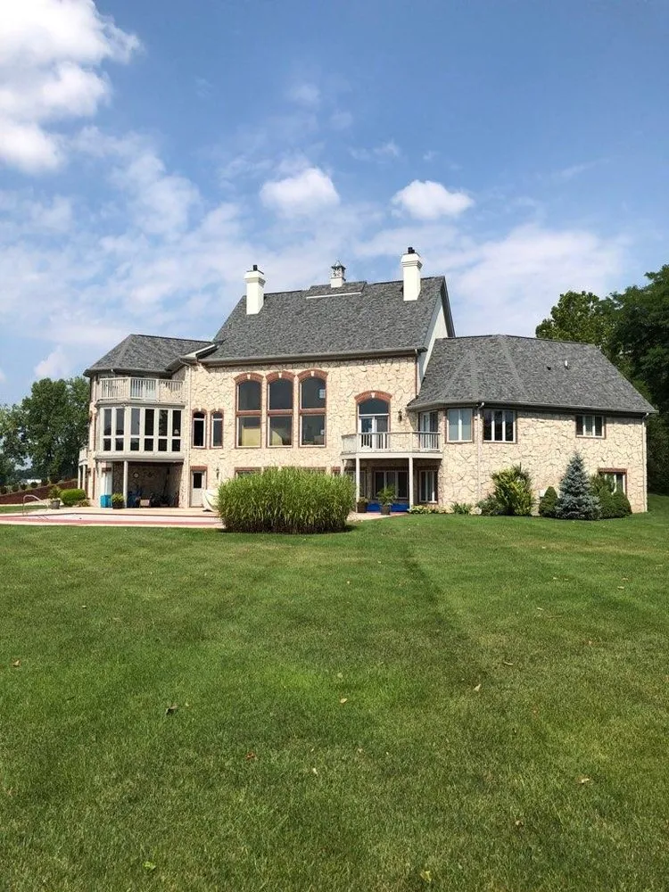 Slide of Maximus General Contracting