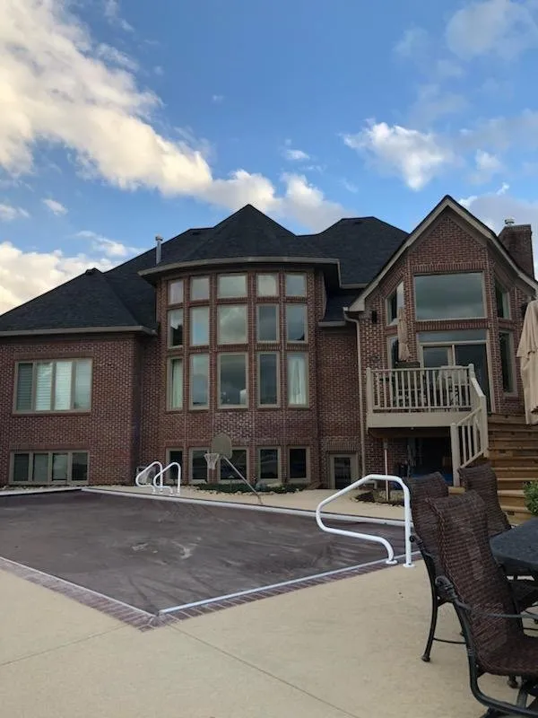 Slide of Maximus General Contracting