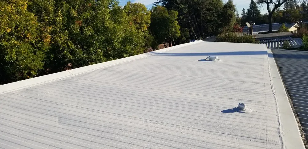 Slide of Maximus Roofing