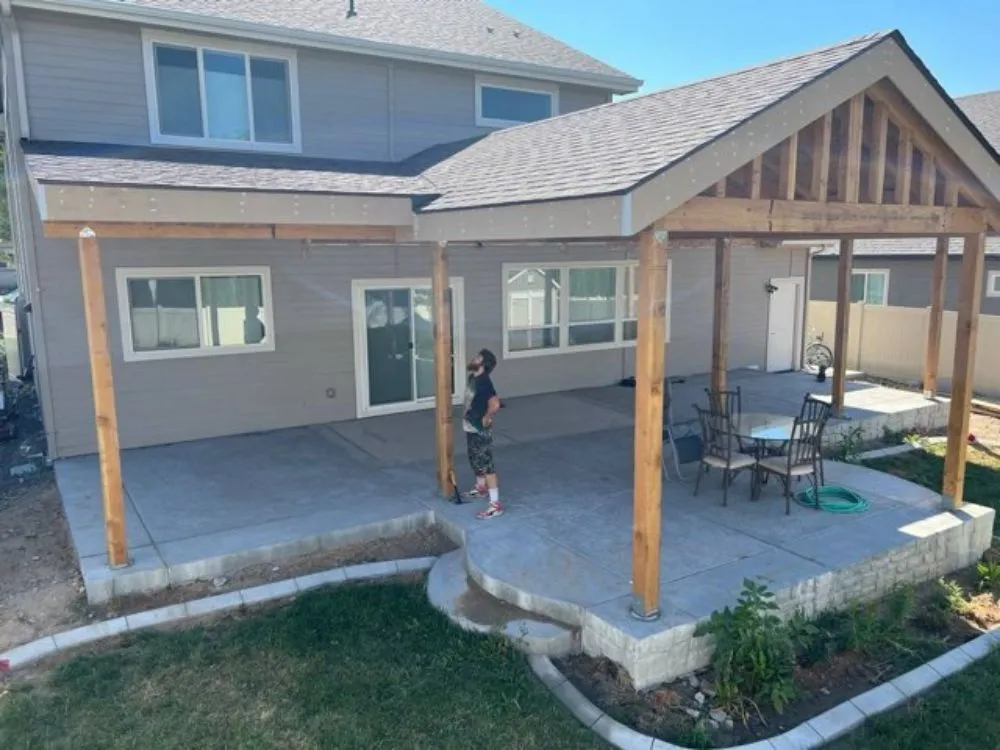 Slide of Maxpro Roofing