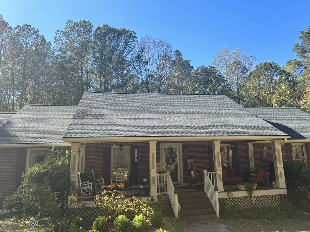 Slide of Maxpro Roofing