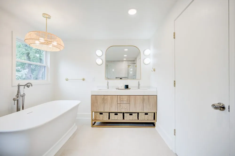 Slide of Maxwell Building Services