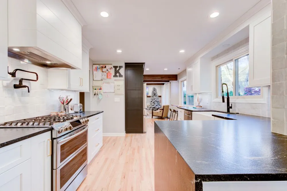 Slide of Maxwell Building Services