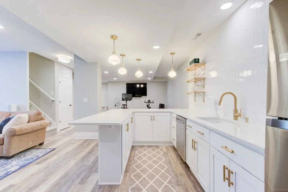 Slide of Maxwell Building Services