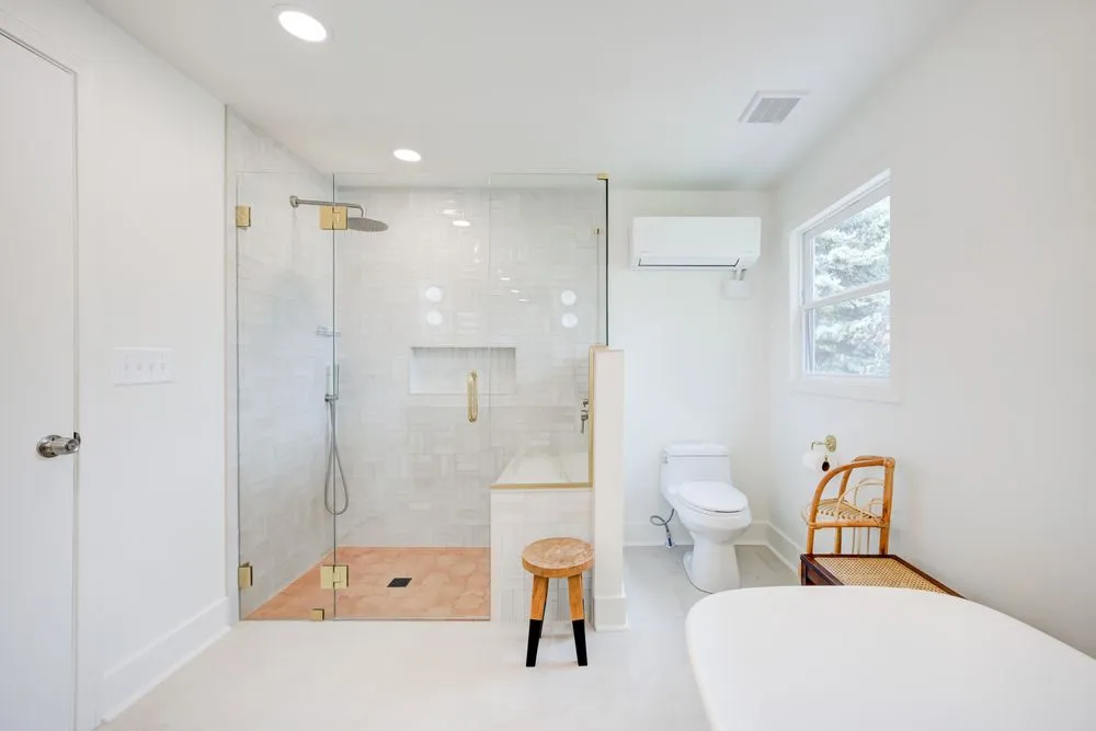 Slide of Maxwell Building Services