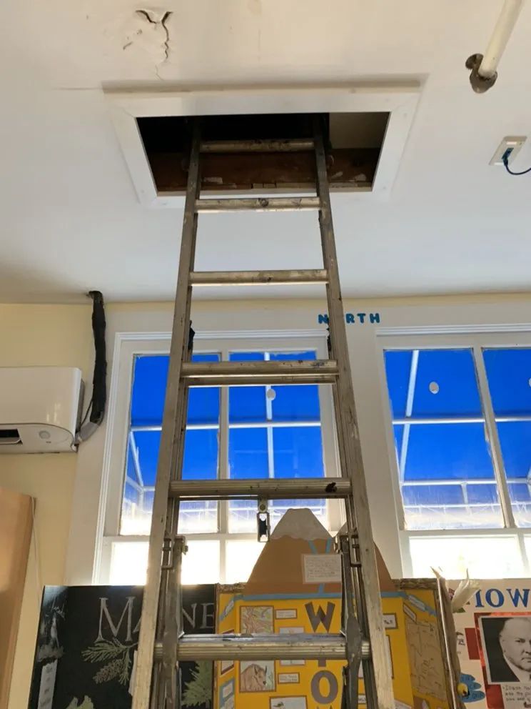 Slide of Maxx Leverage Construction