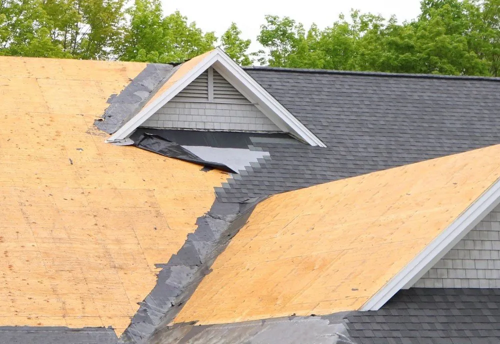 Slide of Maya Roofing General Contractor