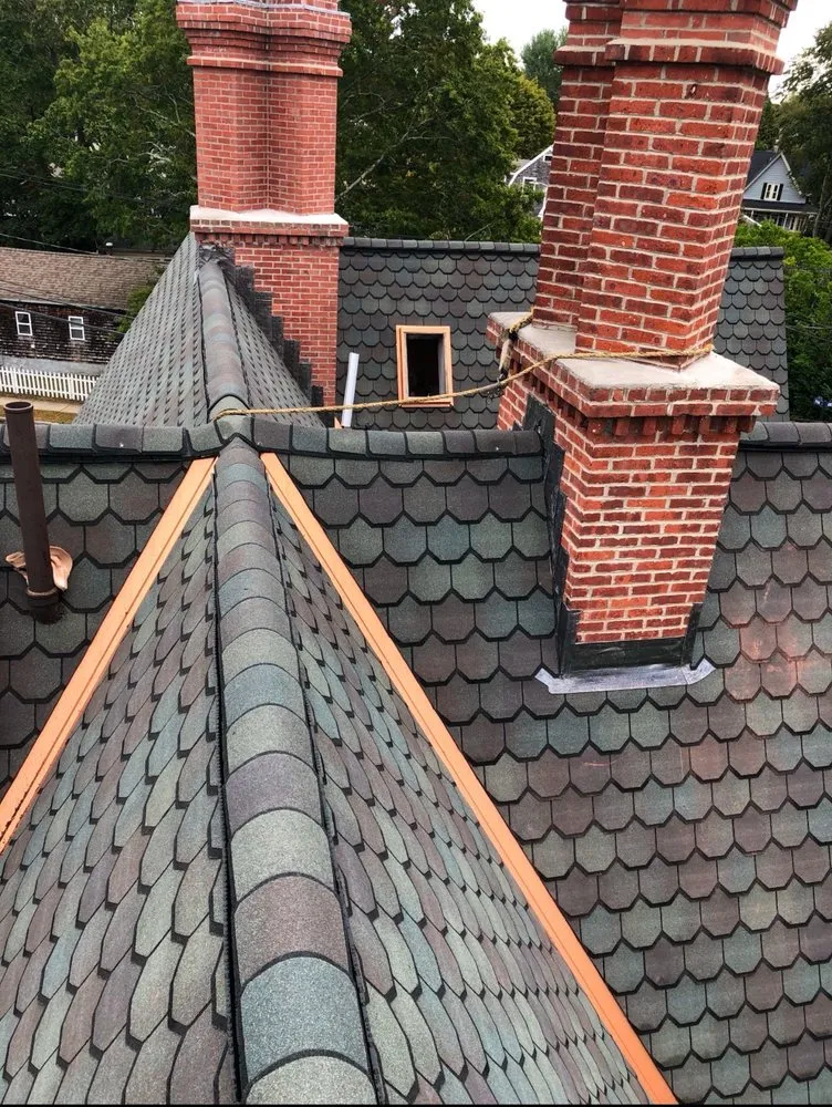 Slide of Mayans construction