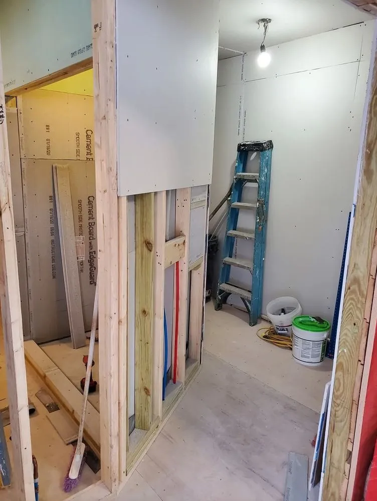 Slide of Mayberry Construction Roofing