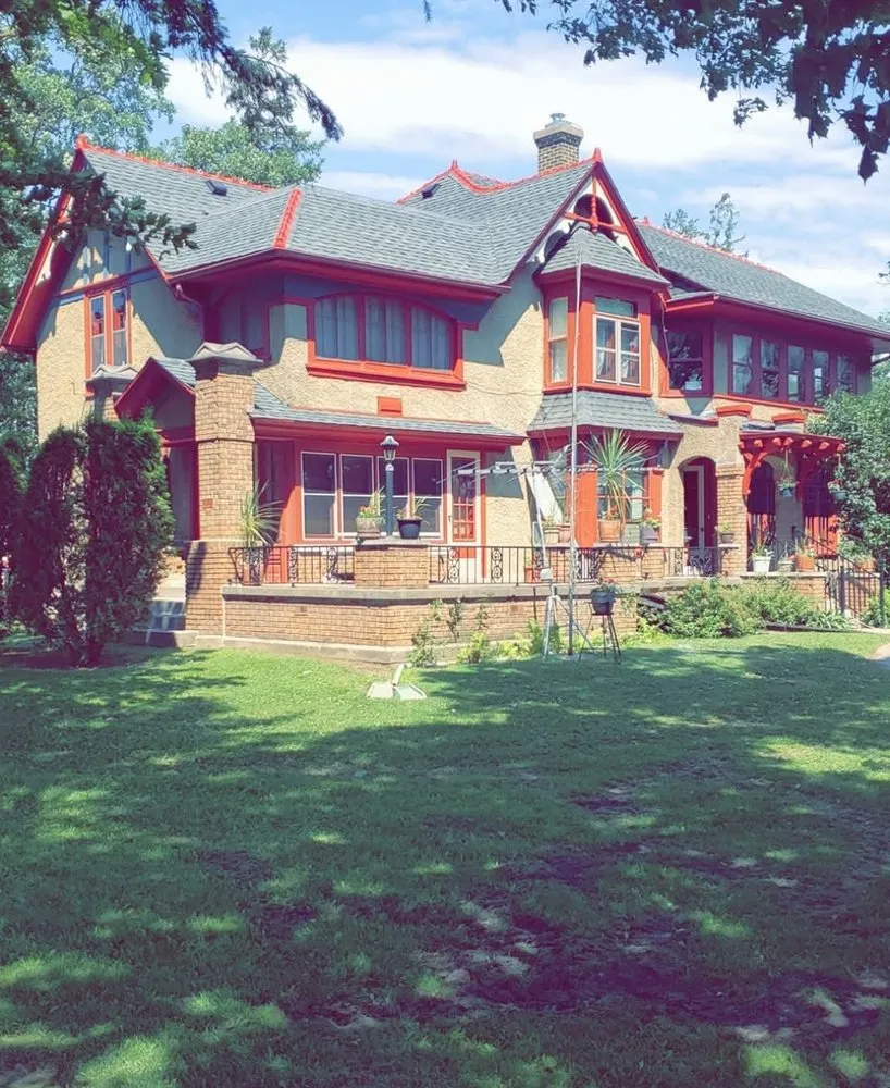 Slide of Mayberry Construction Roofing