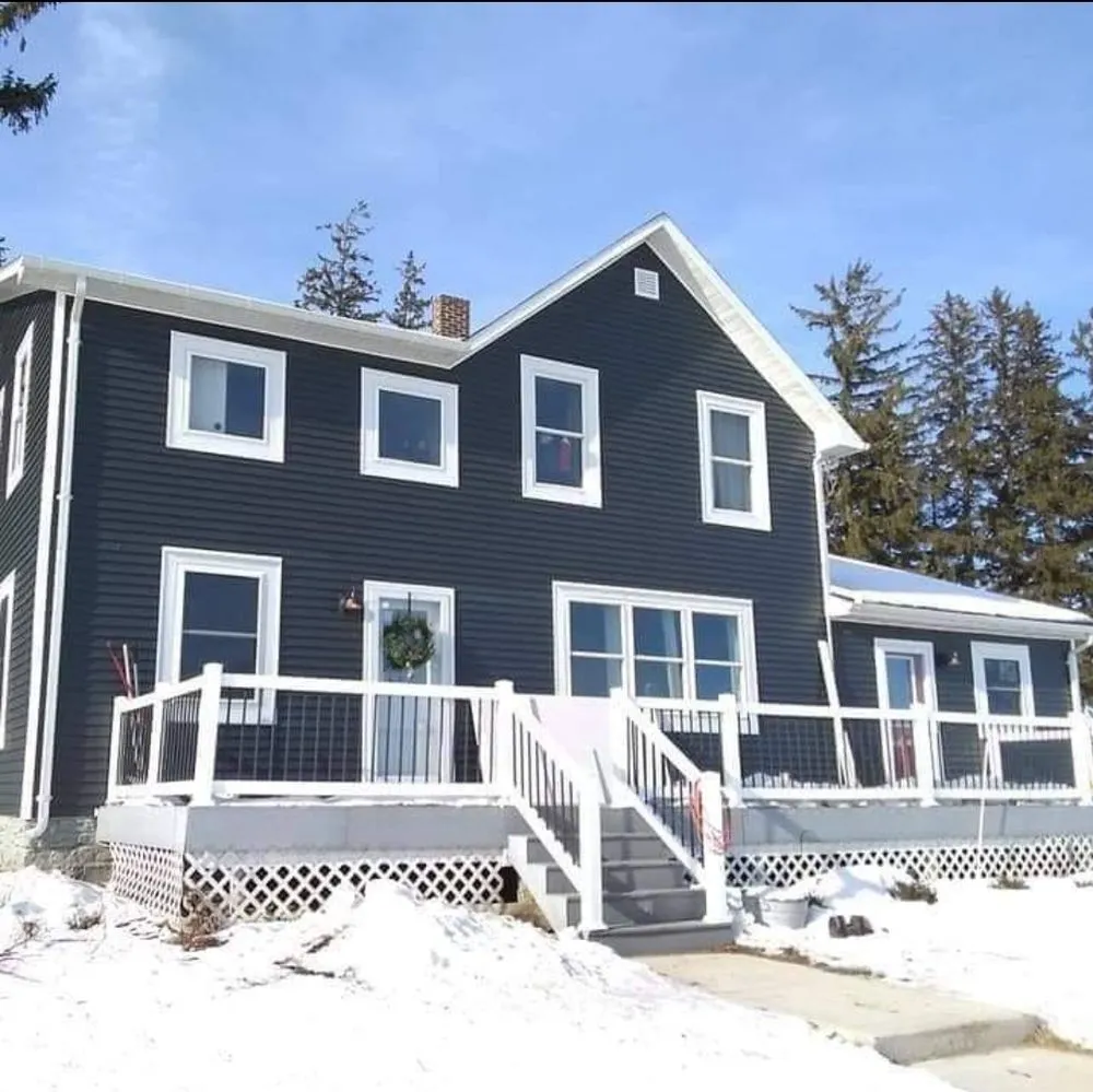 Slide of Mayberry Construction Roofing