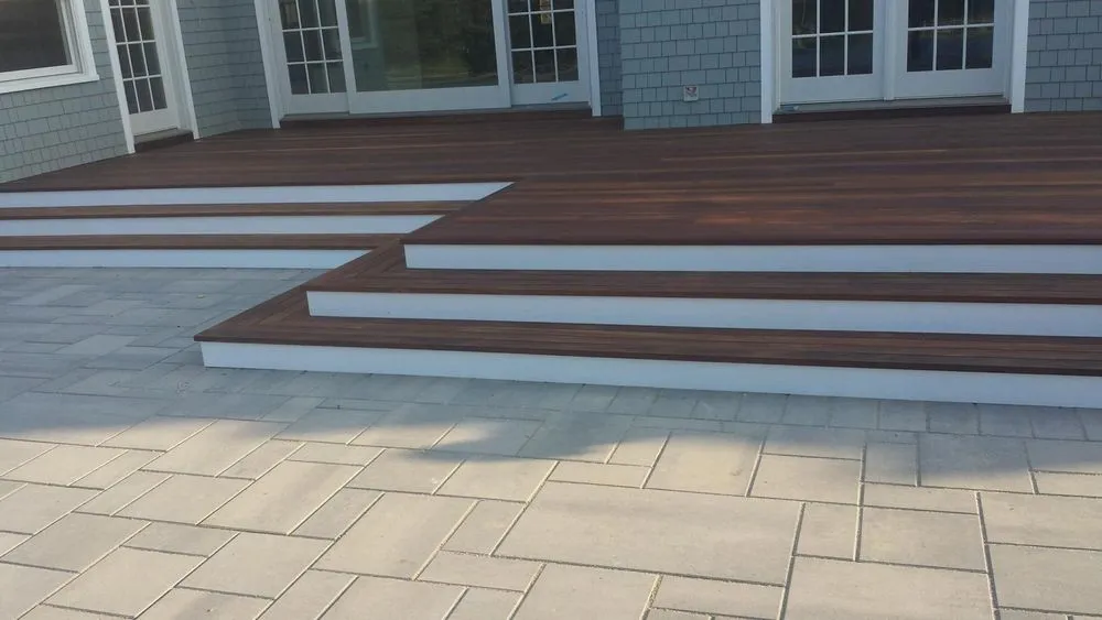 Slide of Mayen construction