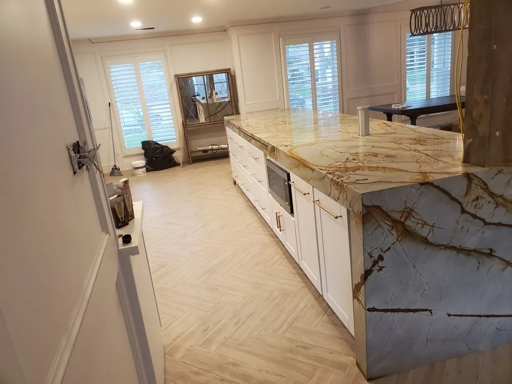 Slide of Mayra's Contracting Services