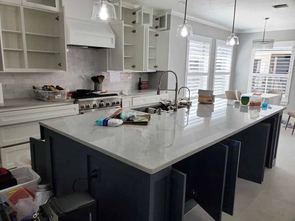 Slide of Mayra's Contracting Services