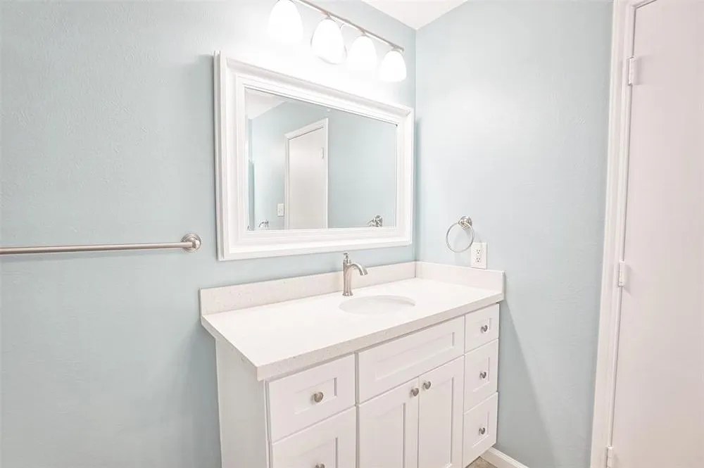 Slide of Mayra's Contracting Services