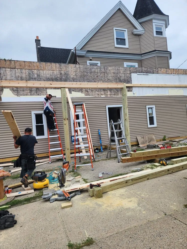 Top-rated roof replacement for homes across Wilkes-Barre, PA - M&B Construction