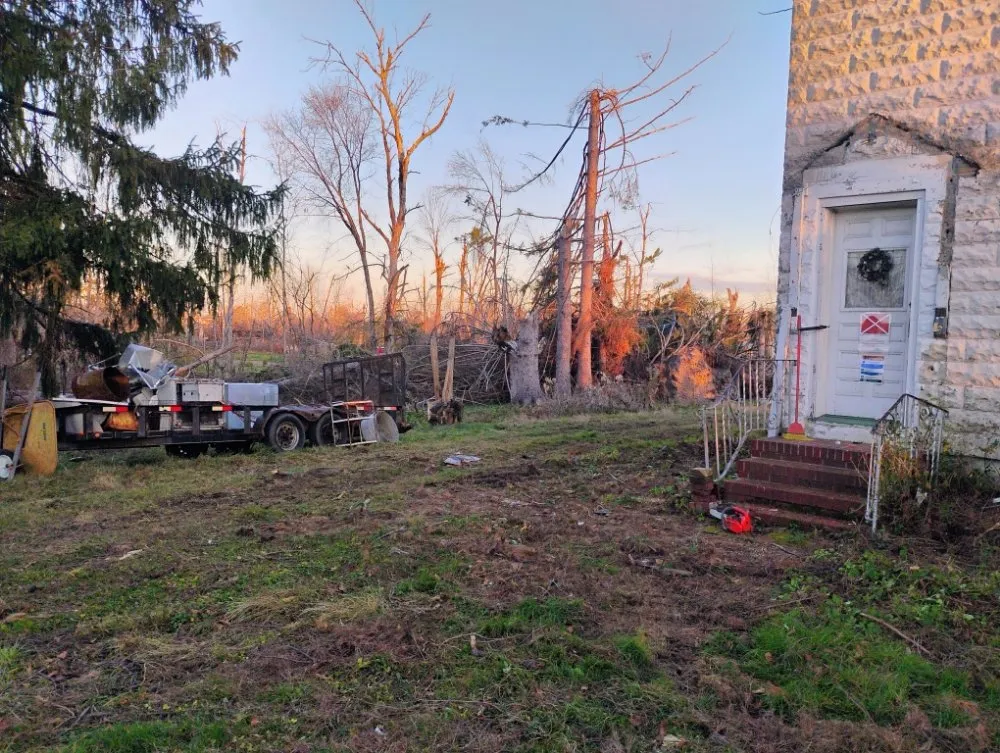 Emergency shingle roofing service in Blossvale, NY - M&B Roofing and Carpentry