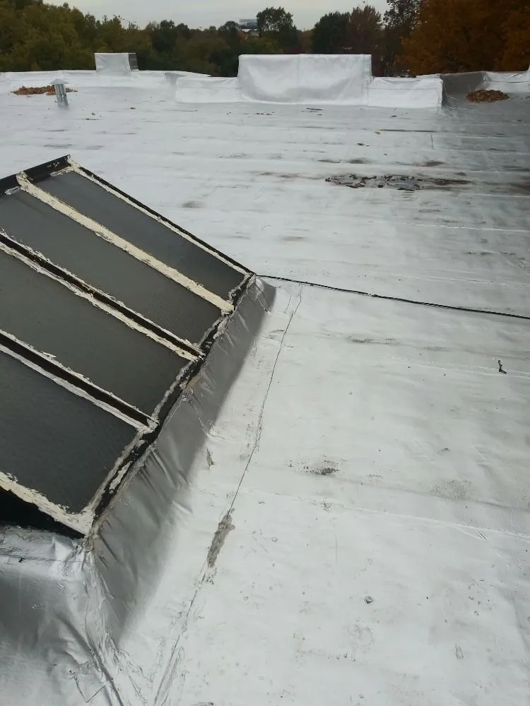 Slide of Mb Roofing and Construction