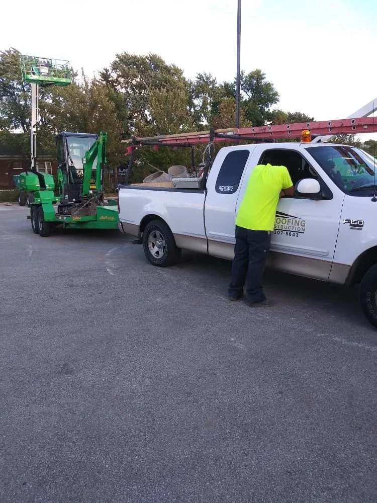 Slide of Mb Roofing and Construction