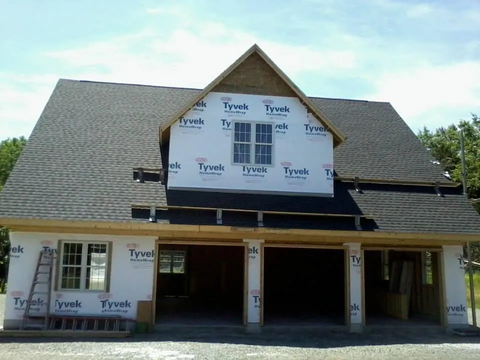 Licensed roof leak repair same-day service in Palm, PA by MB Roofing