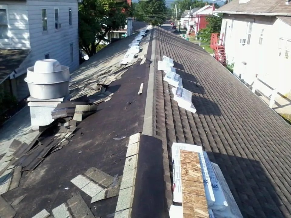 Licensed roof leak repair with free inspection in Palm, PA by MB Roofing