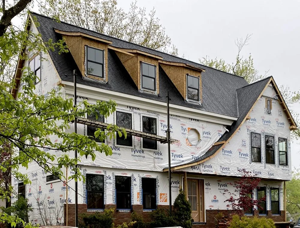 Slide of MB ROOFING SOLUTIONS