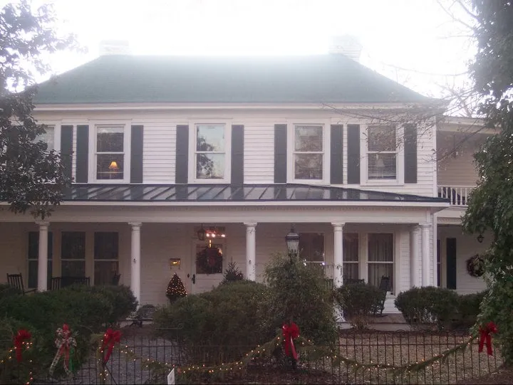 Slide of MBA Roofing - Hickory