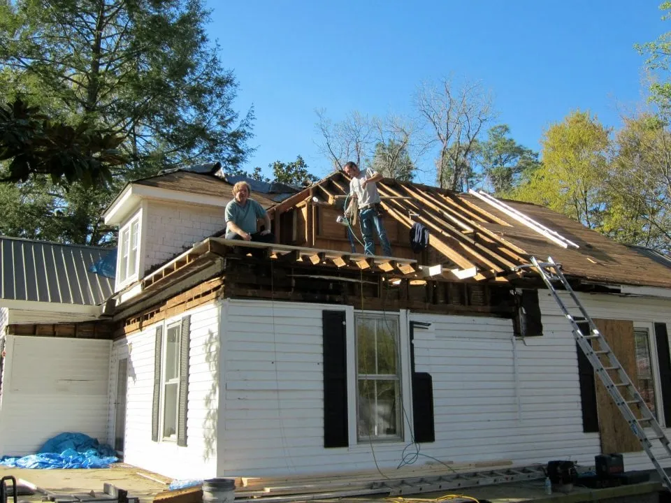 Slide of MBA Roofing - Hickory