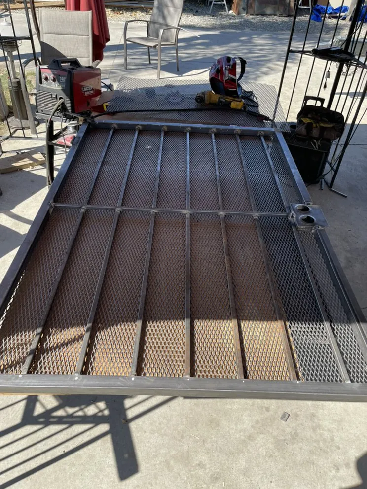 Slide of Mc Construction