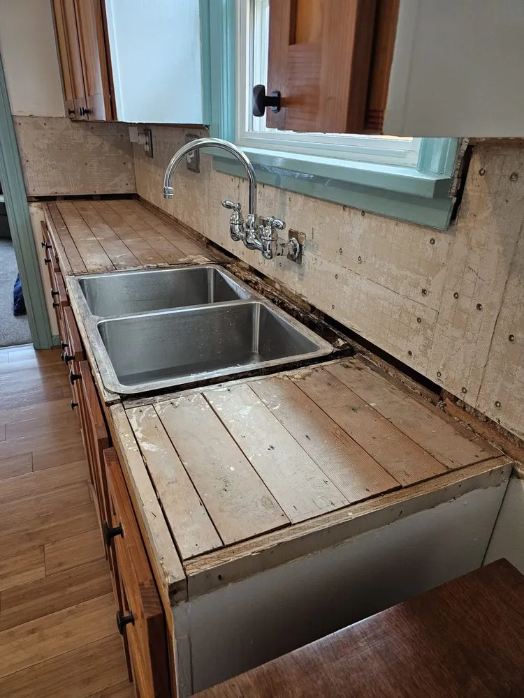 Slide of MC General Construction