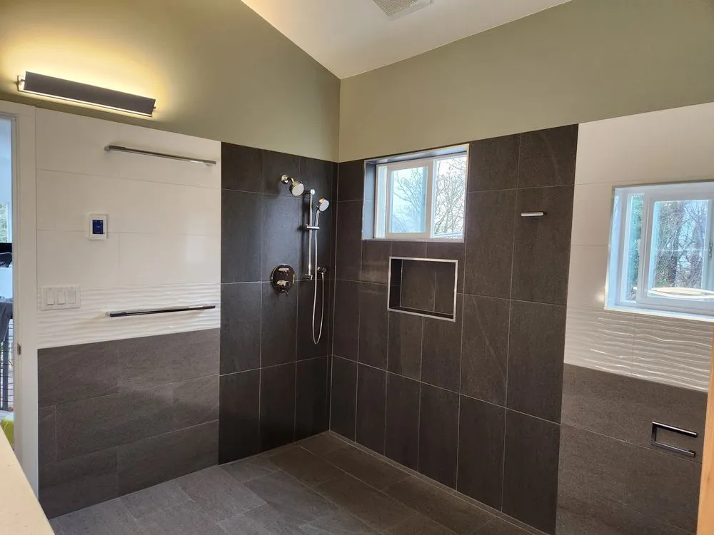 Slide of MC General Construction