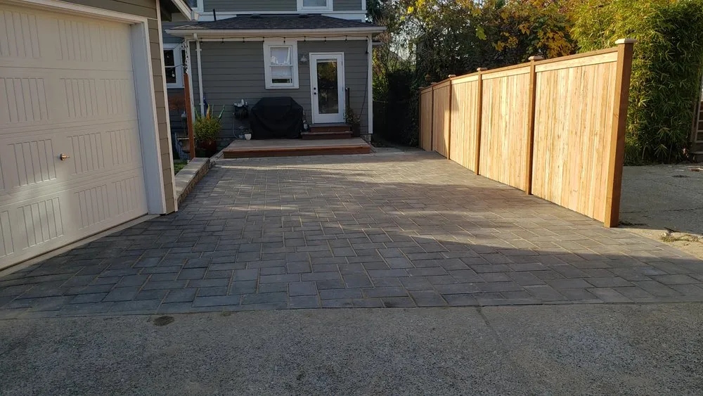 Slide of MC General Construction