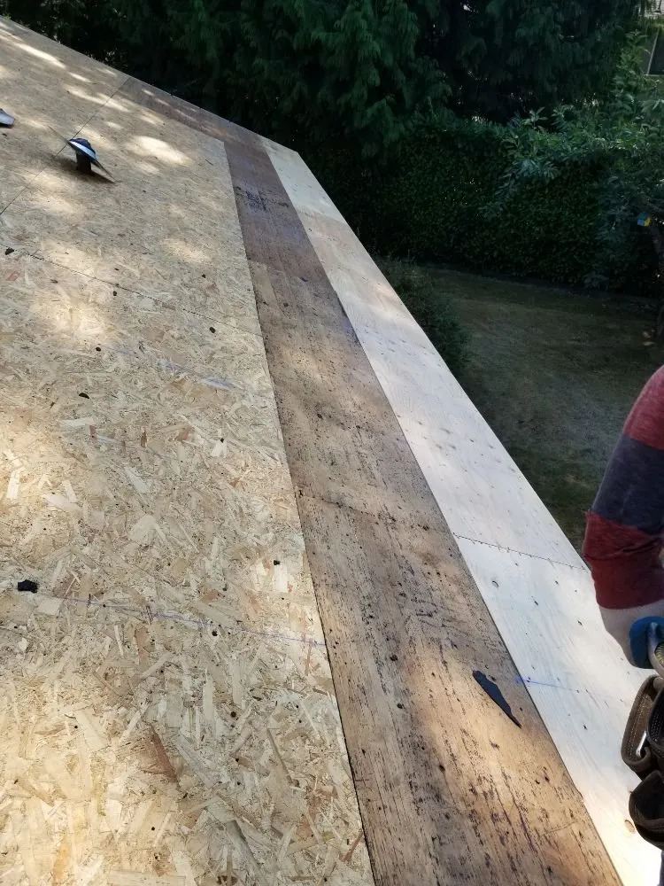 Slide of MC Roofing & Construction