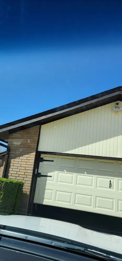 Slide of McCann's Roofing & Construction