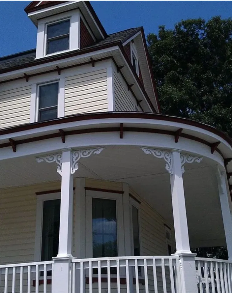 Slide of McCauley Construction Services