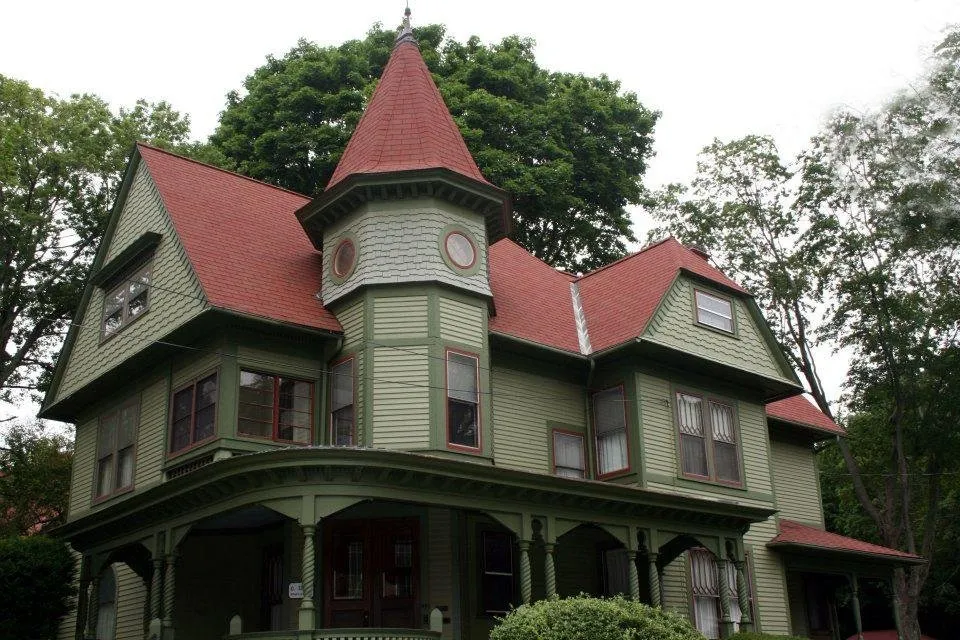 Professional residential roofing service experts serving South Windham, CT - McClintock Roofing